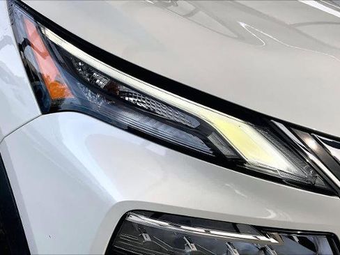 Certified 2023 Nissan Rogue SL w/ SL Premium Package image 27