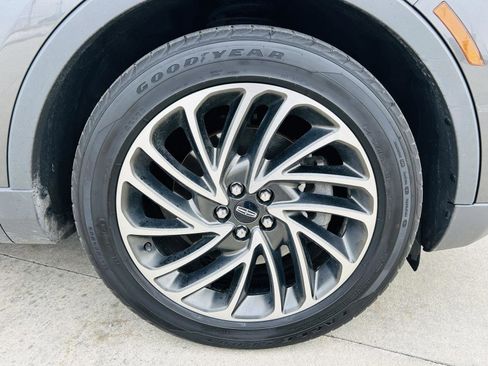 Used 2019 Lincoln Nautilus Reserve w/ Driver Assistance Package image 46