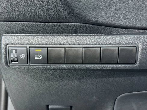 Used 2024 Toyota Corolla XSE FWD image 18