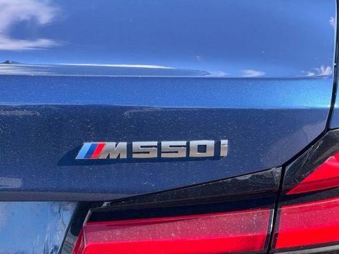 Used 2023 BMW M550i xDrive image 10