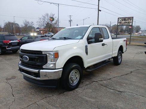 Used 2020 Ford F250 XL w/ Power Equipment Group image 7