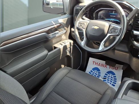Used 2024 Chevrolet Silverado 1500 LT AWD/4WD image 19