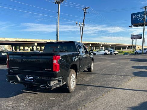 Used 2025 Chevrolet Silverado 1500 RST w/ Z71 Off-Road Package AWD/4WD image 8