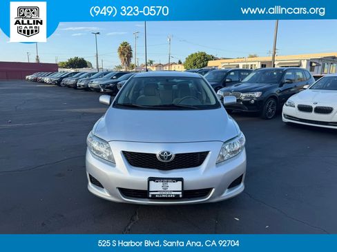 Used 2010 Toyota Corolla LE FWD image 2