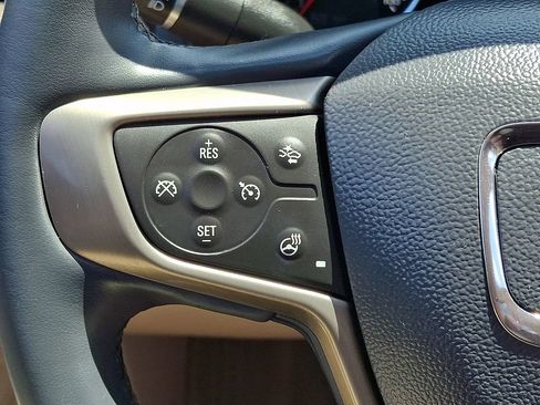 Used 2023 GMC Acadia Denali w/ Denali Ultimate Package AWD/4WD image 23