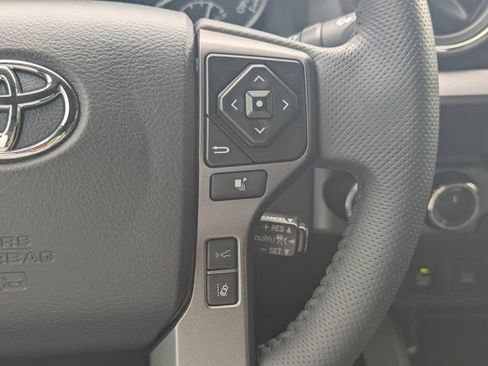 Used 2023 Toyota Tacoma TRD Sport w/ Technology Package AWD/4WD image 22