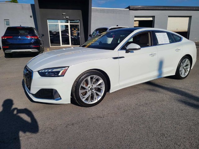 Used 2023 Audi A5 2.0T Premium w/ Convenience Package AWD/4WD image 2