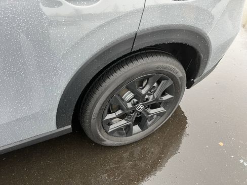 Certified 2025 Honda HR-V Sport image 25