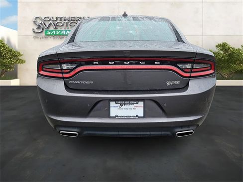 Used 2023 Dodge Charger SXT image 4