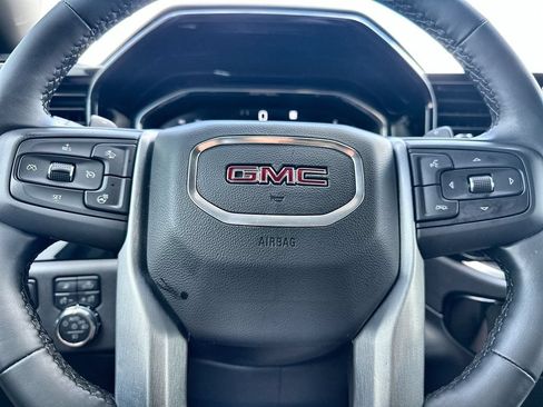 Certified 2023 GMC Sierra 1500 SLT RWD image 33