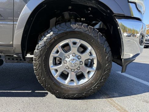 Used 2022 RAM 2500 Laramie image 38