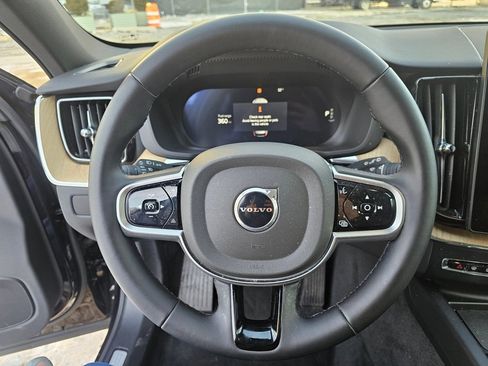 Certified 2026 Volvo XC60 B5 Core w/ Protection Package Premier image 21