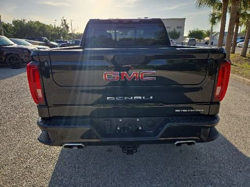 Used 2024 GMC Sierra 1500 Denali w/ Denali Reserve Package AWD/4WD image 4