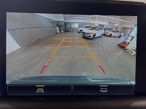 Used 2024 Chevrolet Tahoe Premier image 9