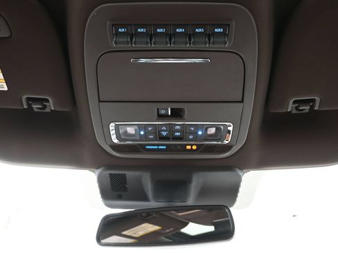 Used 2023 Ford F250 King Ranch w/ Tremor Off-Road Package AWD/4WD image 28