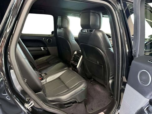 Used 2019 Land Rover Range Rover Sport HSE image 17