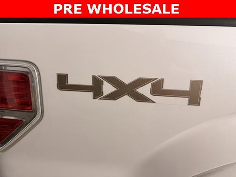 Used 2011 Ford F150 Lariat w/ Lariat Chrome Pkg image 12