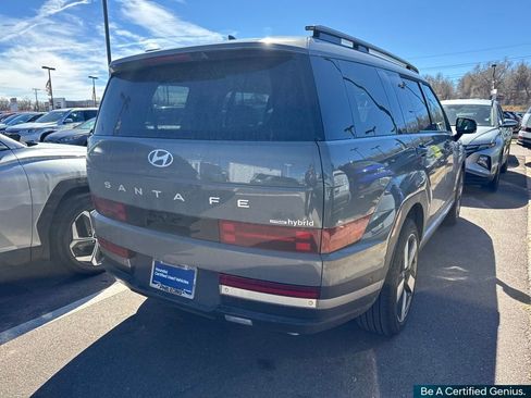 Used 2025 Hyundai Santa Fe Limited image 15