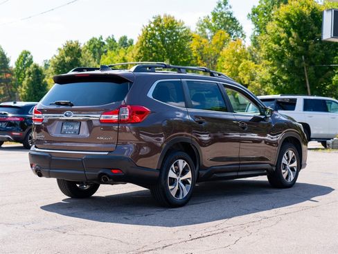 Used 2019 Subaru Ascent Premium w/ Popular Package #4 image 5