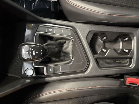 Used 2024 Volkswagen Tiguan Wolfsburg Edition FWD image 20