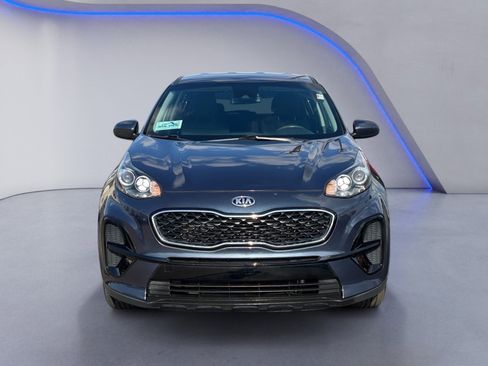 Used 2022 Kia Sportage LX image 12