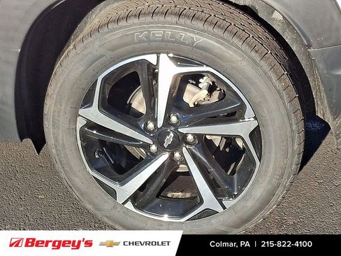 Certified 2023 Chevrolet TrailBlazer RS w/ Sun and Liftgate Package image 9
