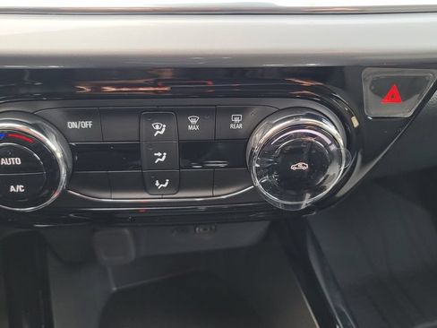 New 2026 Chevrolet Trax LT FWD image 22