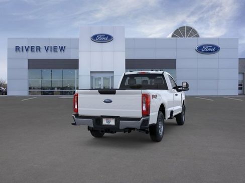 New 2026 Ford F250 XL w/ FX4 Off-Road Package AWD/4WD image 8
