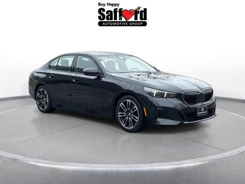 Used 2024 BMW 530i xDrive 530i xDrive w/ M Sport Package image 10