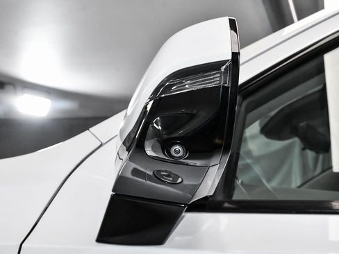 Used 2021 Cadillac Escalade ESV Sport Platinum image 91