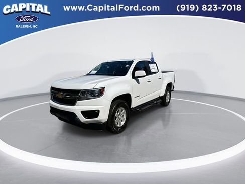 Used 2017 Chevrolet Colorado W/T w/ WT Convenience Package RWD image 4