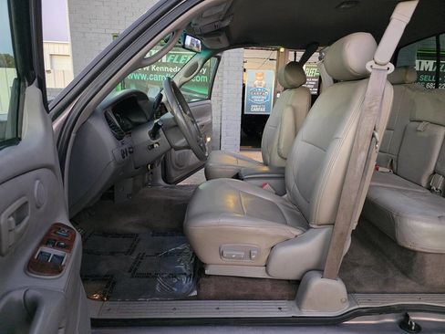 Used 2000 Toyota Tundra Limited image 15