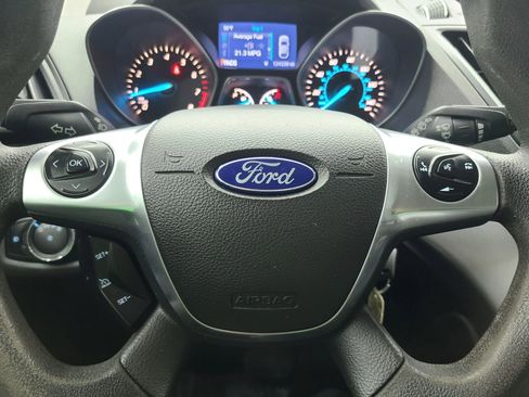 Used 2015 Ford Escape SE image 26