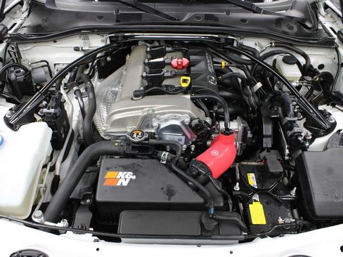 Used 2016 MAZDA MX-5 Miata Club w/ Brembo/BBS Package RWD image 26