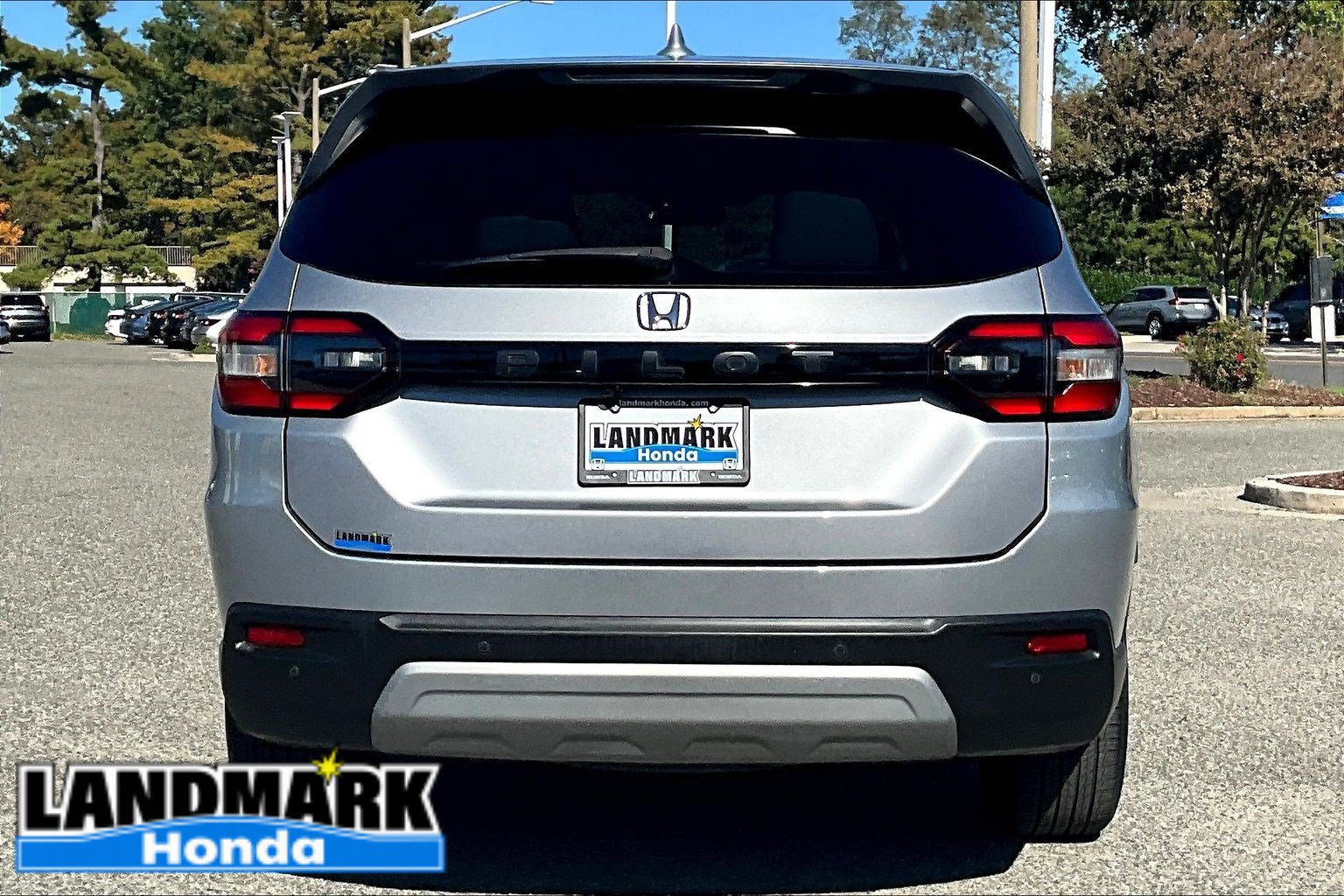 Used 2023 Honda Pilot EX-L image 4