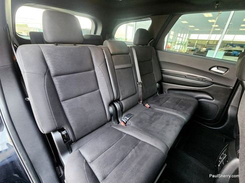 Used 2023 Dodge Durango SXT w/ SXT Blacktop Group AWD/4WD image 7
