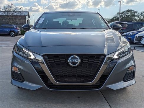 Used 2021 Nissan Altima 2.0 SR image 3