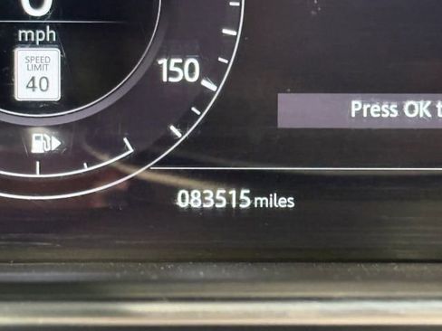 Used 2020 Land Rover Range Rover HSE image 19