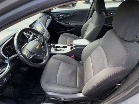 Used 2018 Chevrolet Malibu LT image 21