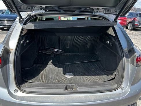 Used 2023 Buick Envision Essence w/ Sport Touring Package AWD/4WD image 4