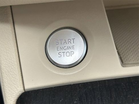 Used 2018 Audi Q5 2.0T Premium image 31