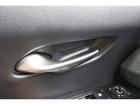 Used 2022 Lexus UX 200 w/ Premium Package image 16