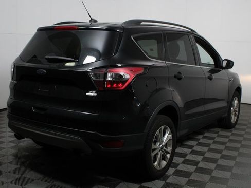 Used 2018 Ford Escape SE w/ Ford Safe & Smart Package image 7