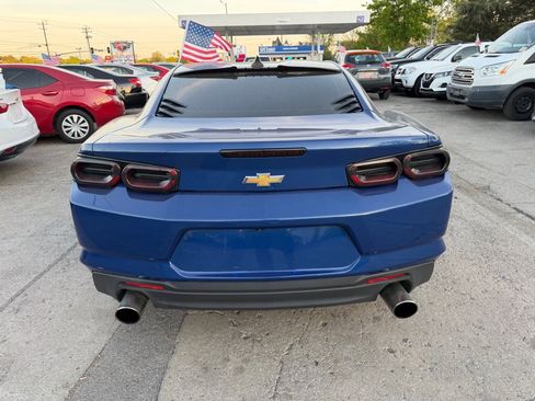 Used 2019 Chevrolet Camaro LT image 6