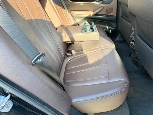 Used 2015 BMW X5 xDrive35i image 18