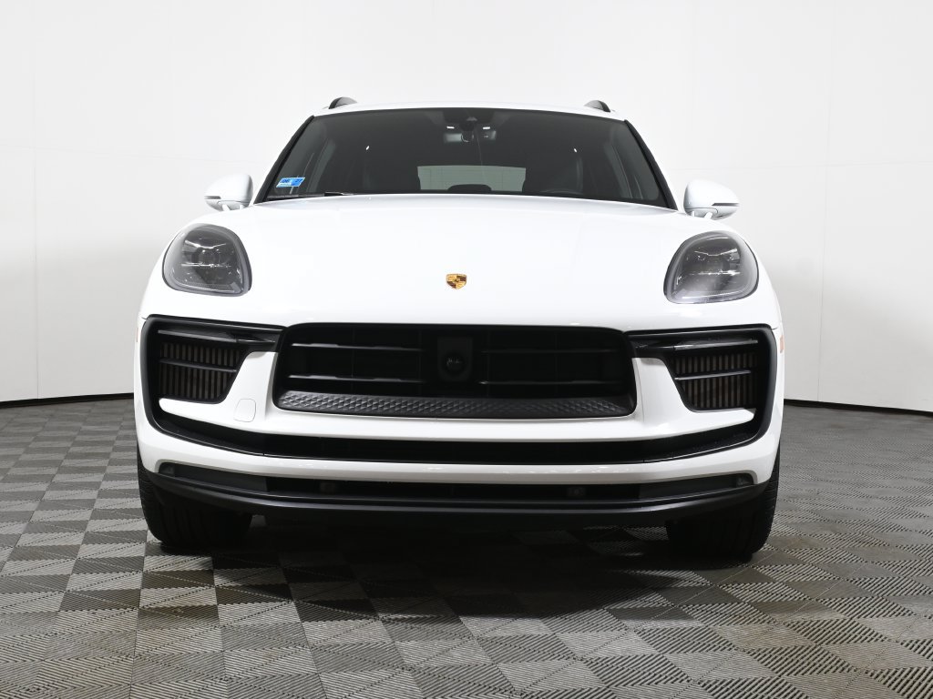 Used 2023 Porsche Macan S AWD/4WD image 10