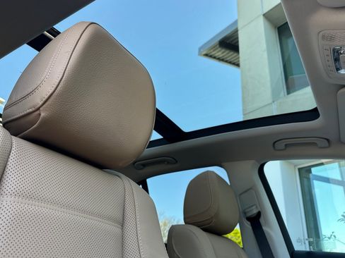 New 2026 Mercedes-Benz GLE 450 4MATIC image 17