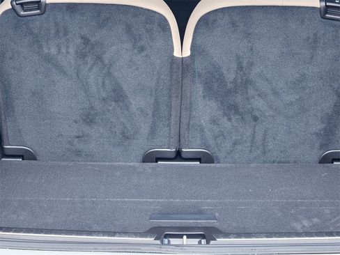 New 2026 Volvo XC90 B6 Plus w/ Protection Package Premier image 23