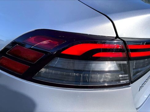 Used 2024 Honda Accord EX image 28