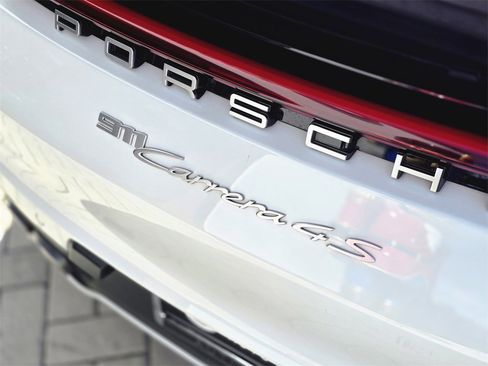 Used 2022 Porsche 911 Carrera 4S image 7
